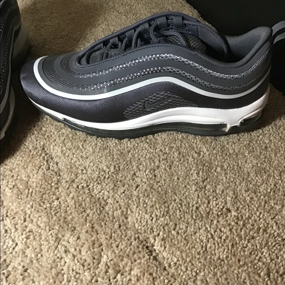 Nike Air Max 97 Ultra 17 Pure Platinum - Picture 2 of 4